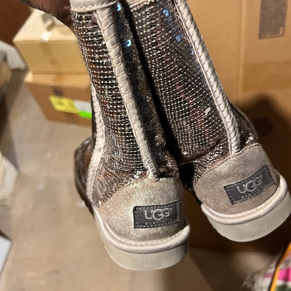 Sequin UGG boots - Picture 3 of 3